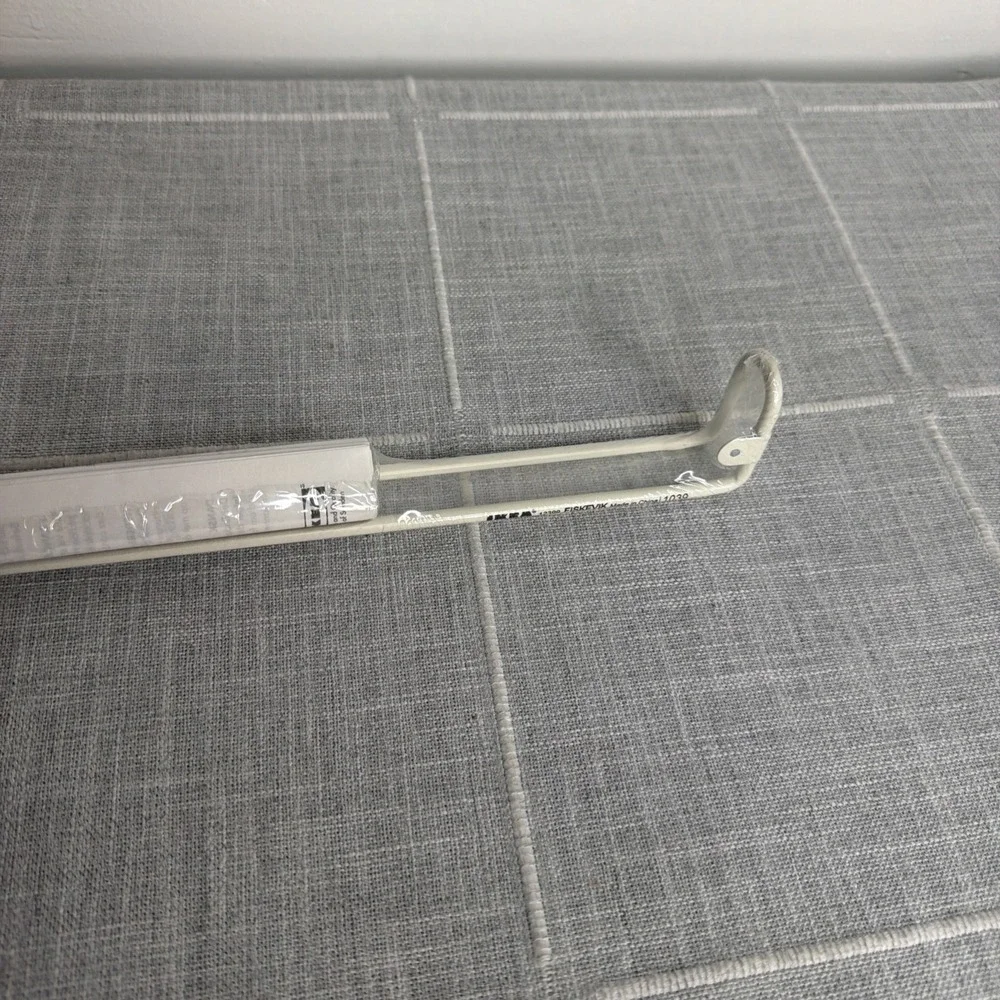 Ikea Fiskevik Photo Clip Hangers 101.510.36 NEW Photo Hanging Bar with Clips HTF